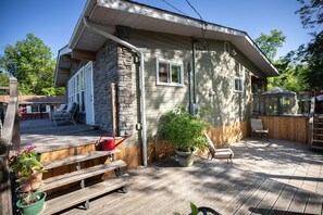 Patio and lower side deck.