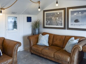 Living room | Ludlow Bank, Coulderton