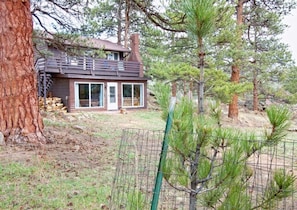 Front entrance view from driveway