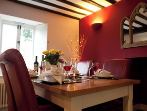 Dining room | Tintern Abbey Cottage, Tintern