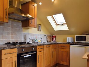 Kitchen | Mange-Tout Maison - Broccoli Bottom, Manton, near Oakham