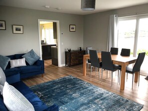 Living room/dining room | Caroy Bay Cottage - Caroy Cottages, Caroy