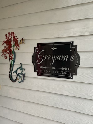 Greyson's Mermaid Cottage
