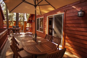 Outdoor dining on the front deck.