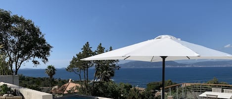 Au pieds de la baie d’Ajaccio