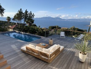 Au pied de la baie d’Ajaccio 