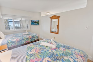 Amazing Bedroom, Beautifully Decorated