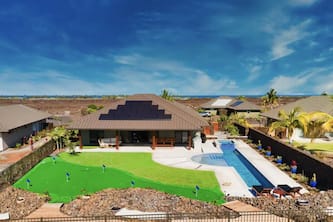 Ultimate Luxury Resort Vacation- Island Oasis Villa has a lap pool and minature golf course