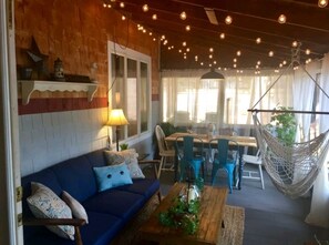 Screened in porch