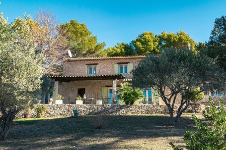 façade villa
