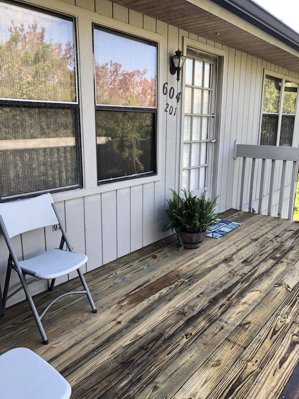 Spacious porch