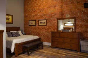 Master bedroom has a king size bed with independent (left and right) mattress heaters