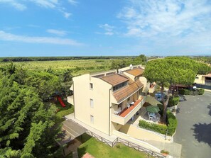 Cielo, Pianta, Nube, Proprietà, Costruzione, Albero, Lotto, Paesaggio Naturale, Urban Design, Casa