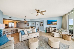 Caribe Resort B413 Living Room