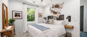 Cal King bed, high end bedding and the most comfy bed! 