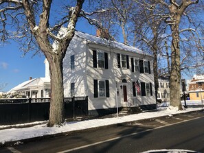 Built in 1730, our house is among the oldest one in Bristol