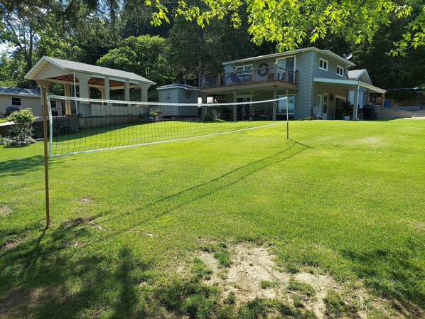 Sportplatz