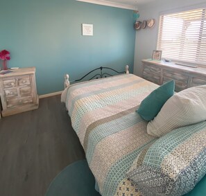 The Front Bedroom with Queen Bed
