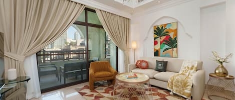 Holiday rental in traditional style next to Burj Khalifa in Downtown Dubai