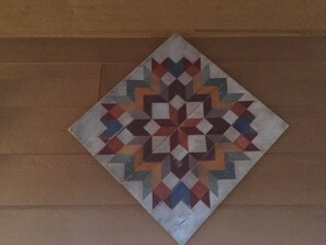 Quilt square.... there are many Quilt Trails in the area