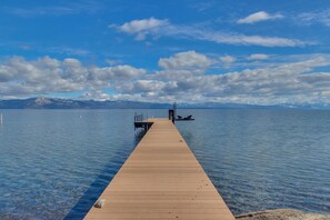 Lake Level for Pier Access will Fluctuate Annually -Please Inquire