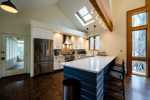 Kitchen Island Seating