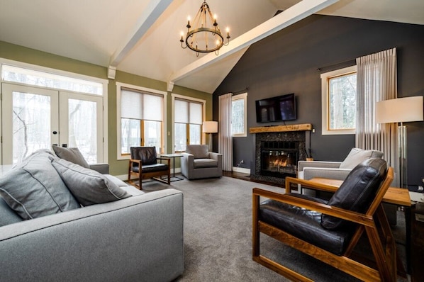 Family Room with TV & Fireplace