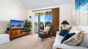 Living Area with Lanai Access