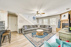 Living Room | Queen Sleeper Sofa | Gas Fireplace