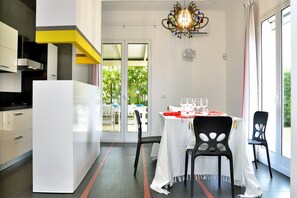 lunchroom VILLA RELAX & COMFORT Solo Affitti Brevi