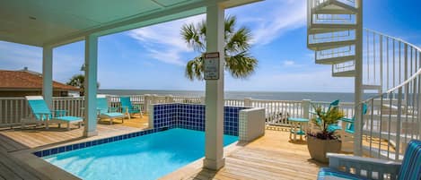 Wakita Wave is one of very few oceanfront Folly Beach homes with a private pool.