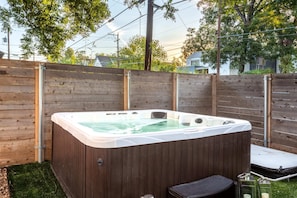 Outdoor hot tub