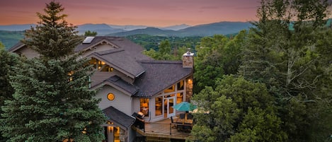 Sunsets at Glacier Lodge East