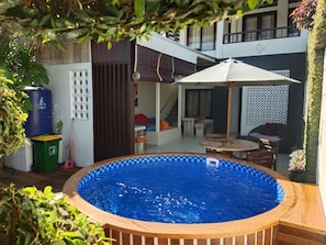 outdoor beautiful mini pool for your relax while enjoying your drink 