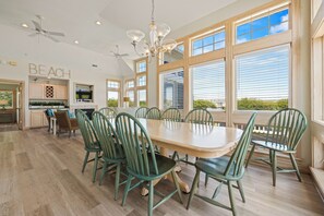 Dining Area - Top Level