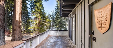 Front patio by entryway