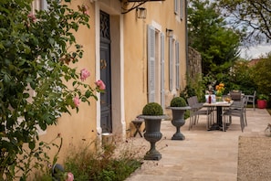 Façade Castel Pierre - Location maison de vacances Luxe Gers - Occitanie