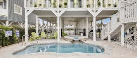 Welcome to Casablanca located in the Cherry Grove section of North Myrtle Beach!