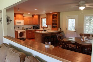 Looking into kitchen/dining room from living room.