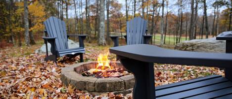 The fire pit overlooking the Lodestone golf course is perfect for s'mores!