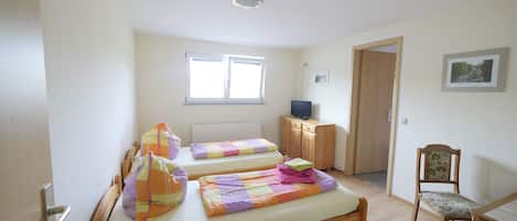 Gästezimmer 1 mit Gemeinschaftsküche für 2 Personen