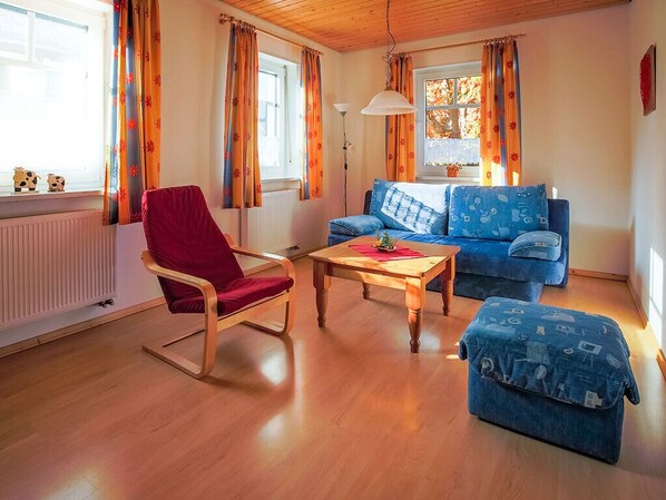 Ferienwohnung mit 65 qm und zwei Schlafzimmer-Wohnraum