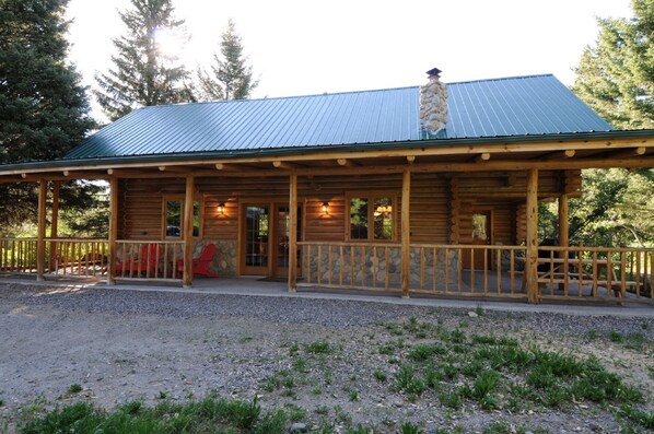 Trail Creek Cabin