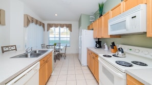 Kitchen (Angle)
