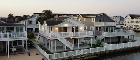 Your oasis on the canal with a walk to the beach in Fenwick Island