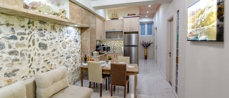 A lovely apartment in the heart of Agia Galini!