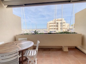 La terrasse