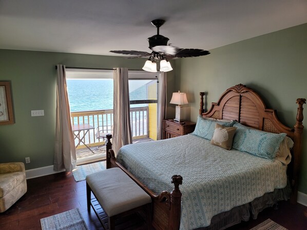 Master Bedroom overlooking the ocean. Sleep where you can hear the waves not the