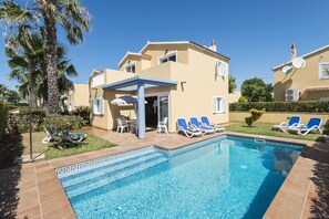 Villas Amarillas by EscapeHome, Schwimmbad