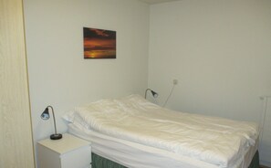 First bedroom
